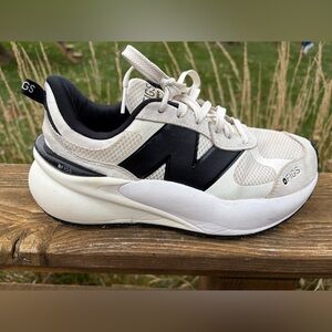 Figs New Balance 3447